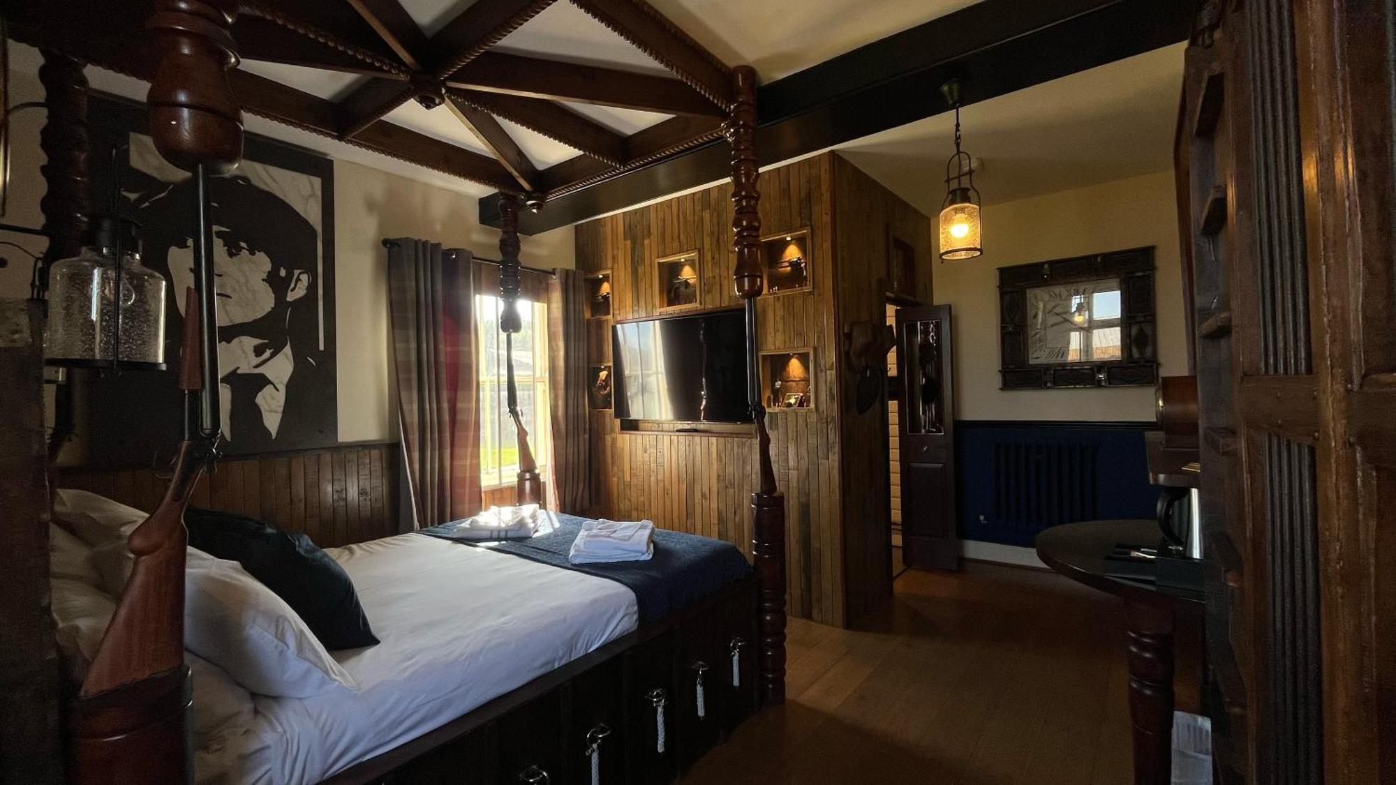 Old Hall House, Nec メリダン エクステリア 写真