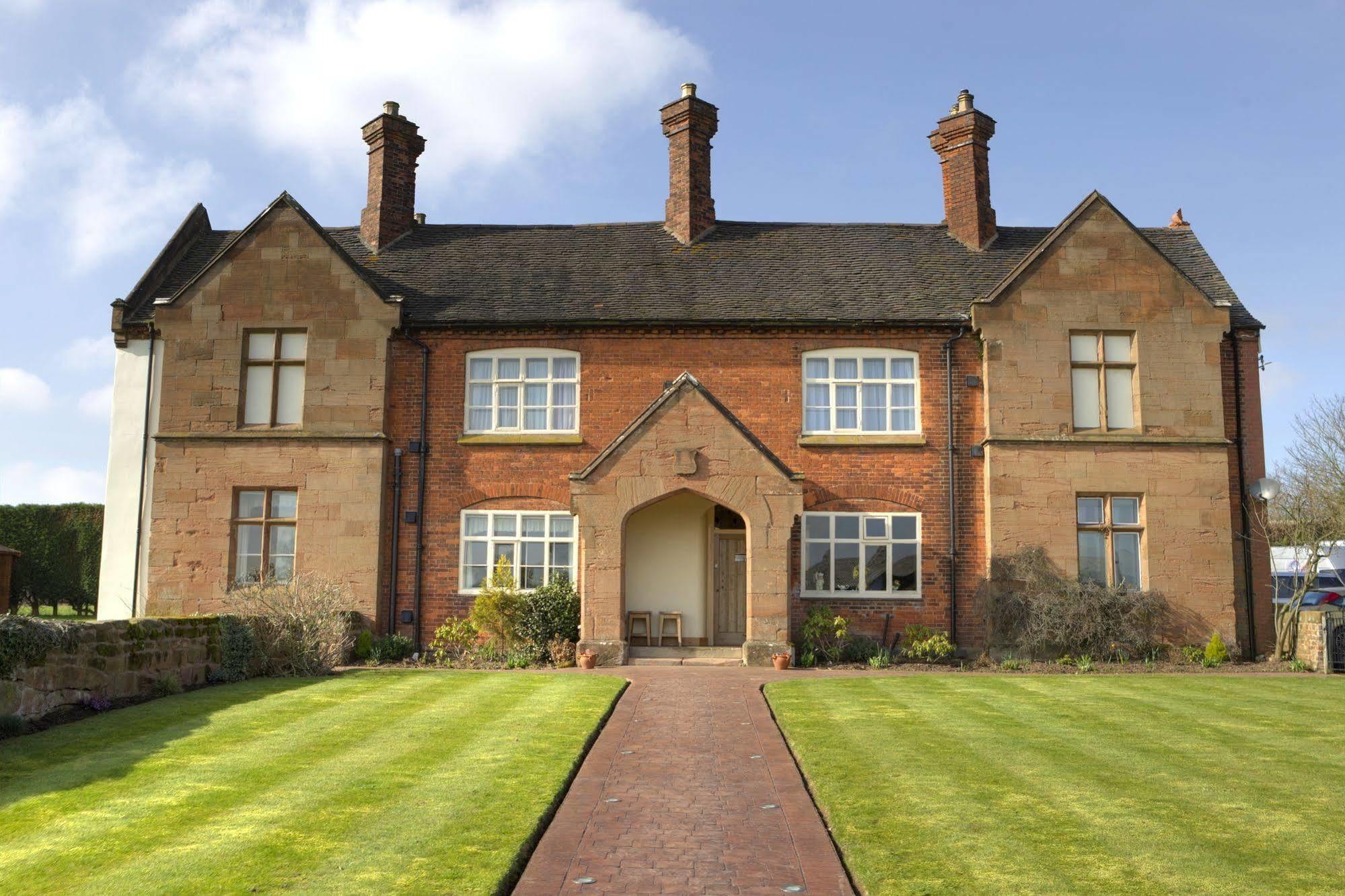 Old Hall House, Nec メリダン エクステリア 写真